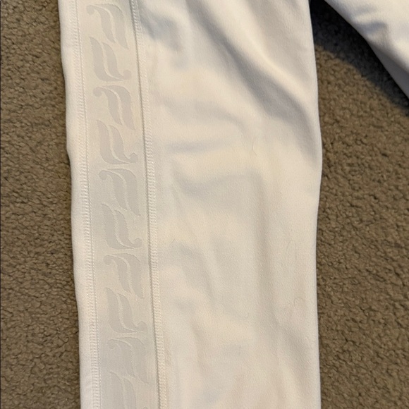 Fabletics White Leggings - Picture 8 of 8
